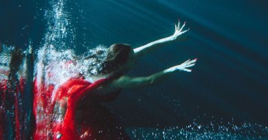 ZUZA BAUM prezentuje kolejny singiel z niezwykłym klipem nagranym pod wodą zapowiadający nadchodzący album "SNY