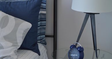 Zmiana czasu na letni budzi kontrowersje – dla jednych oznacza więcej energii i dłuższe dni, dla innych problemy z koncentracją, sennością i zaburzeniem rytmu dobowego.