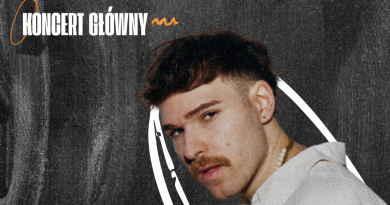 Ely Oaks to producent muzyczny z Austrii, obecnie mieszkający w Berlinie, gdzie współpracuje z międzynarodowymi autorami piosenek i producentami. Znany jest z łączenia komercyjnych brzmień z unikalnymi elektronicznymi nutami.