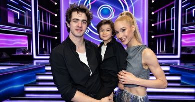 „Hitster". Muzyczna gra przebojów" już jesienią na antenie Polsatu. Najbliżsi wspierają prowadzących w finale nowego show.