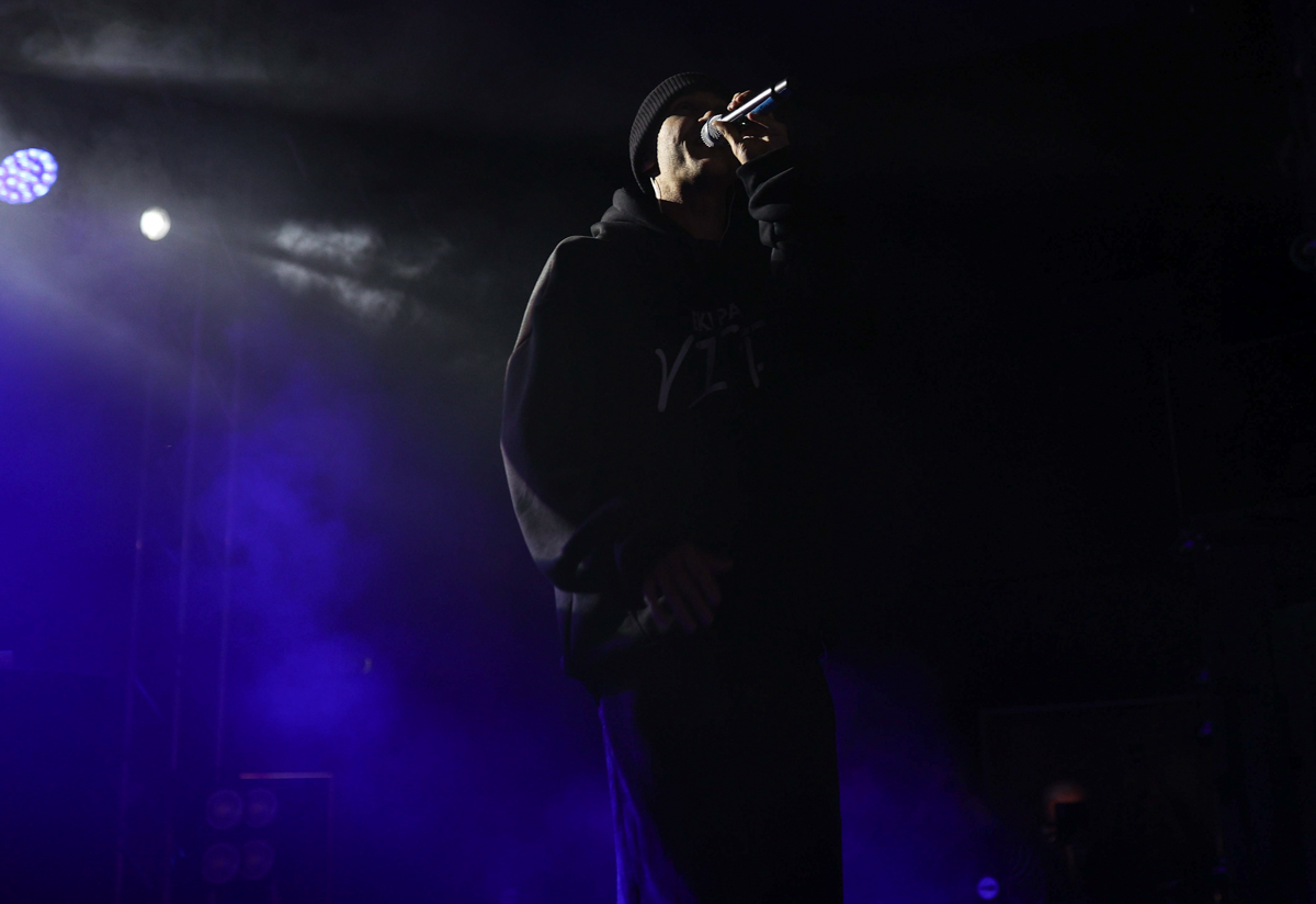 Alien x Majtis 1-9537