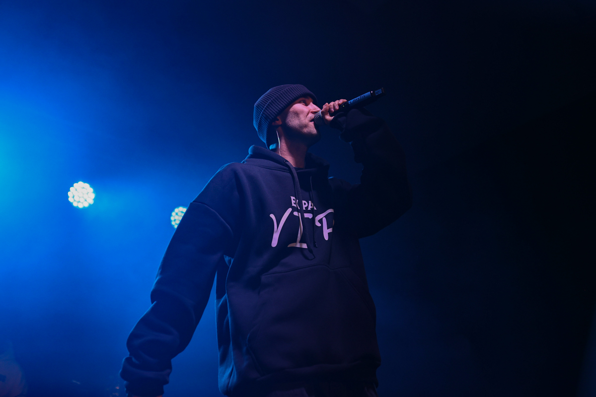 Alien x Majtis 1-9701