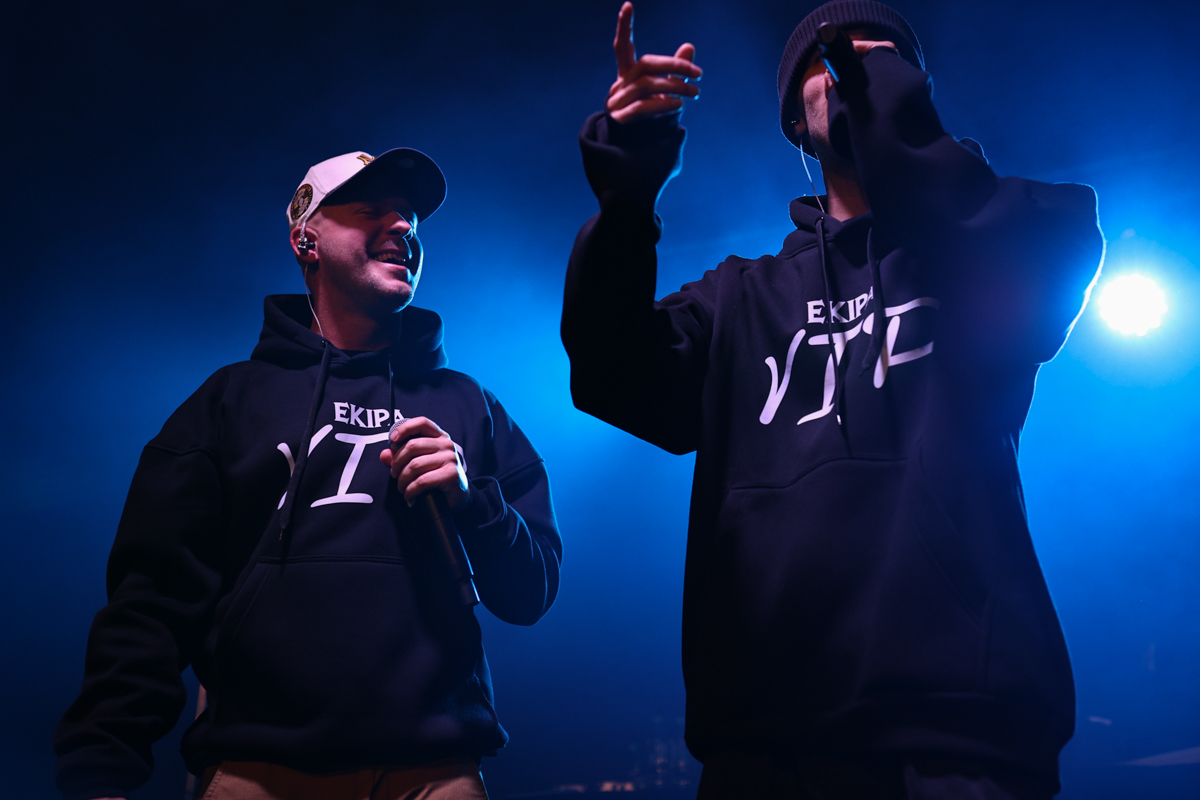 Alien x Majtis 1-9703