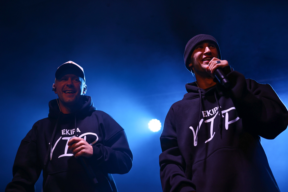 Alien x Majtis 1-9706