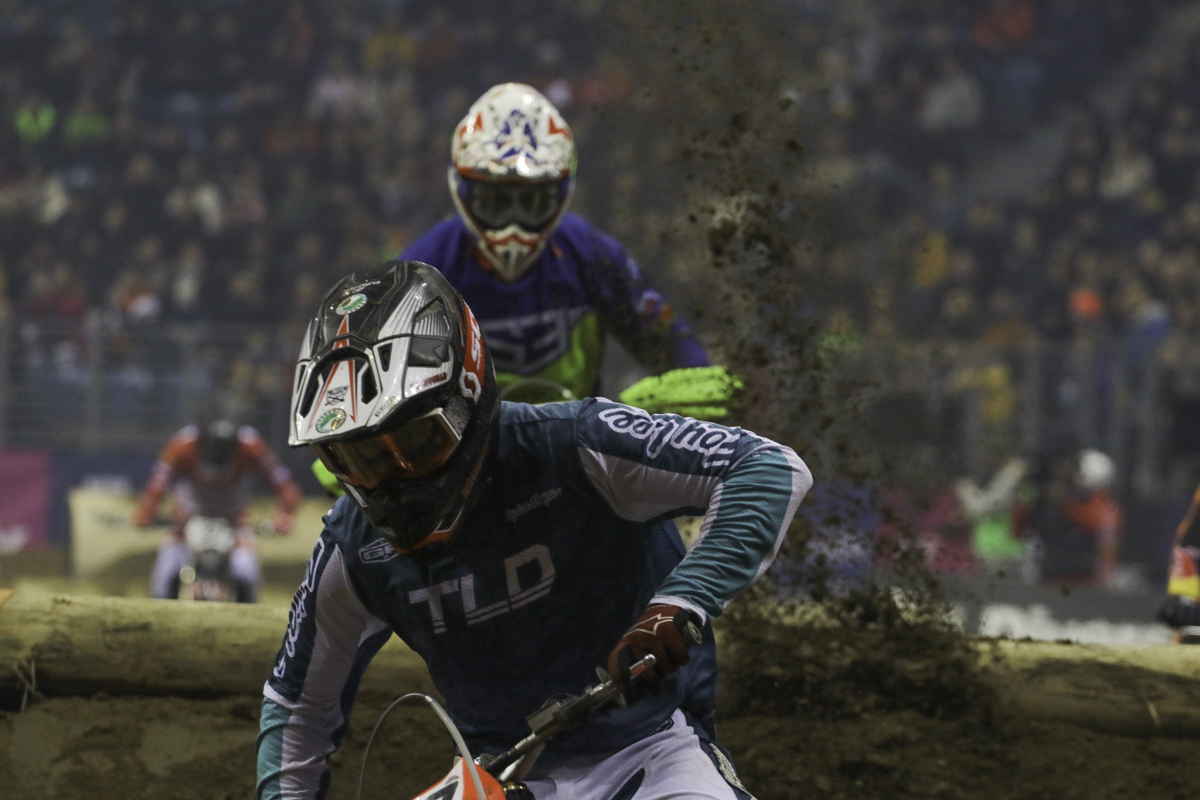 Super Enduro 11 (1 of 1)