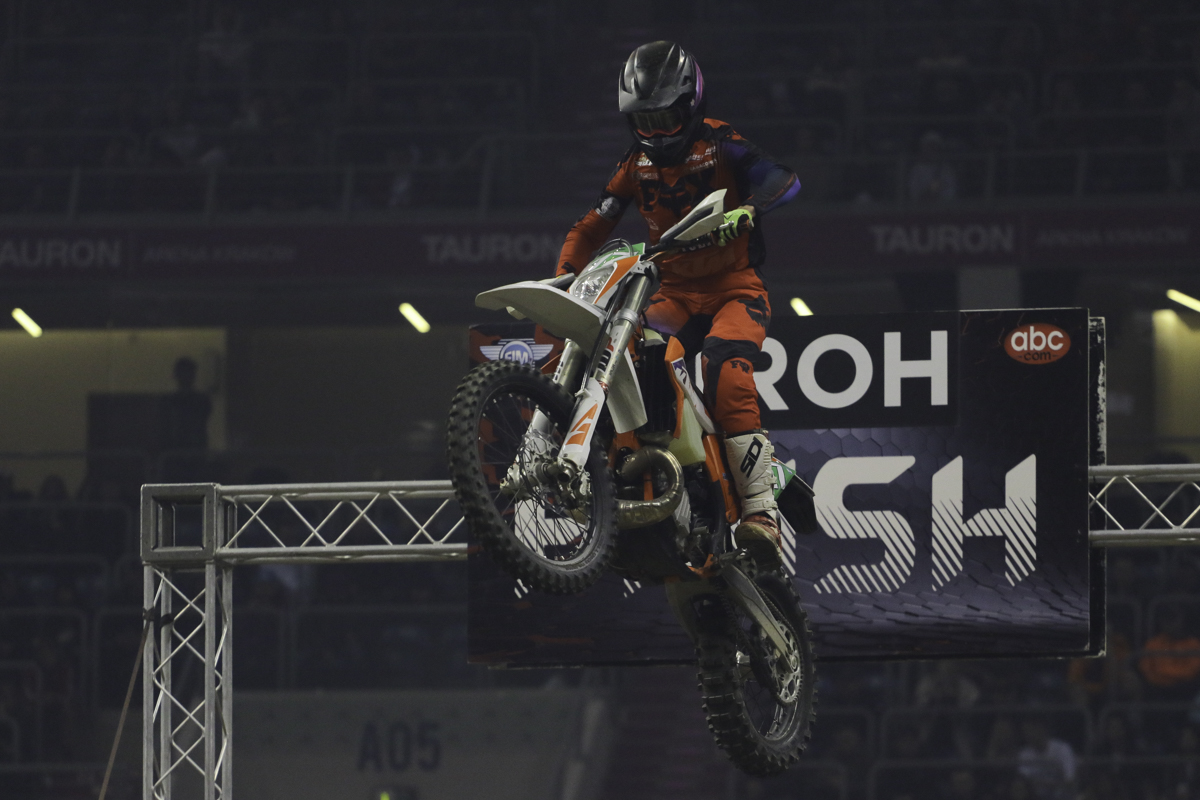 Super Enduro 19 (1 of 1)