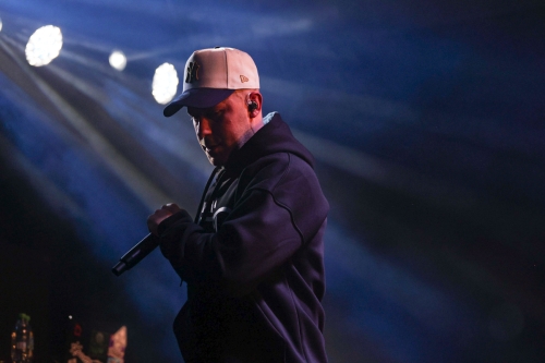 Alien x Majtis 1-9724